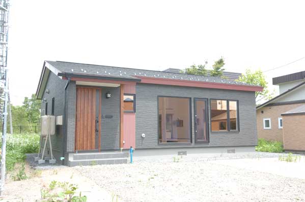 平家製作所（株式会社藤城建設）の平屋事例画像